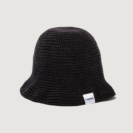 BLACK BUCKET HAT